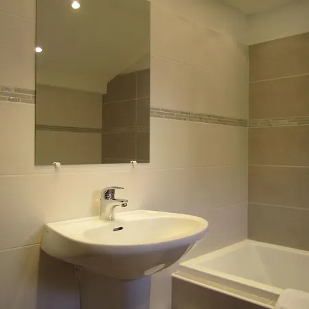 Appartement Résidence Marie Diane - Coté Piscine F *