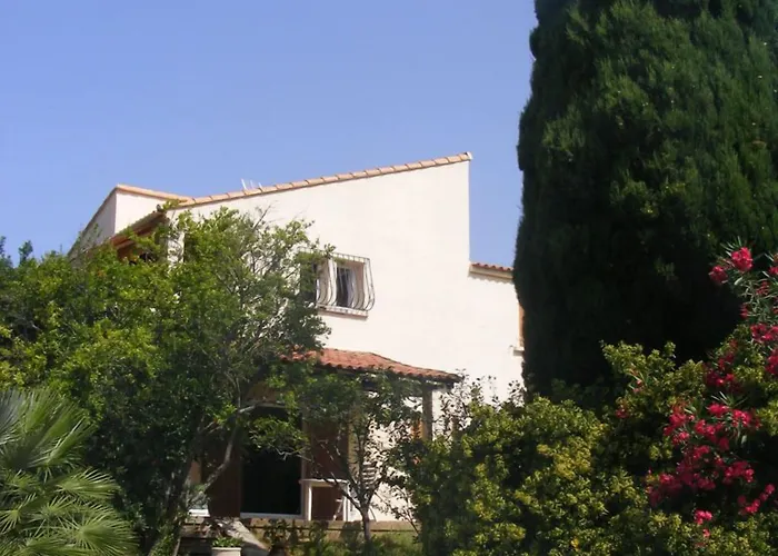 Marie Diane - Cote Piscine F Apartment
