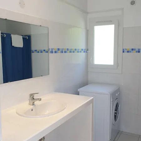 Marie Diane - Cote Piscine F *